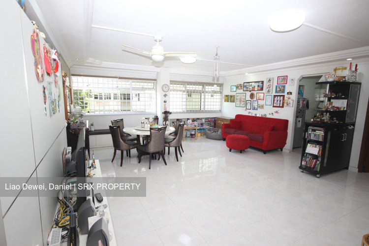 Pasir Ris Street 53 thumbnail photo